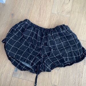 Flowy shorts